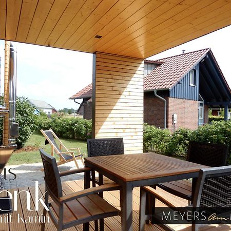 Schickes Holzchalet "Henk" - Mit Kamin - Ostsee Strand 500M - 4 Personen - By "Meyers Am Meer" Zierow Dış mekan fotoğraf